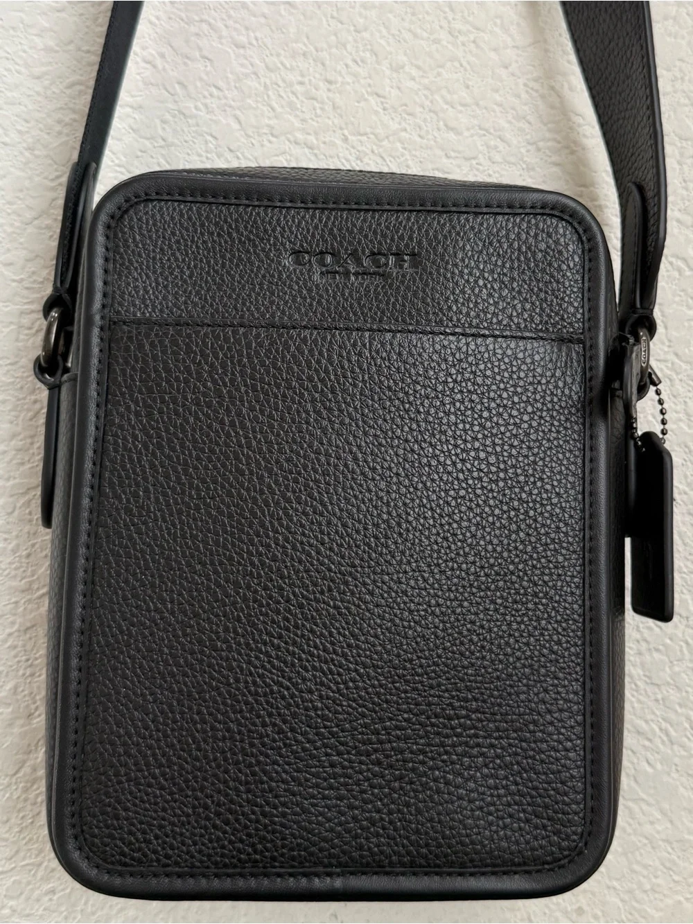 COACH CAT81 Black Solid Refined Pebbled Leather Sullivan Compact Men’s Crossbody